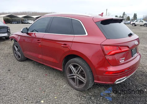 2018 Audi Sq5 3.0T Premium Plus z USA, uszkodzony, nr VIN WA1C4AFY4J2103748